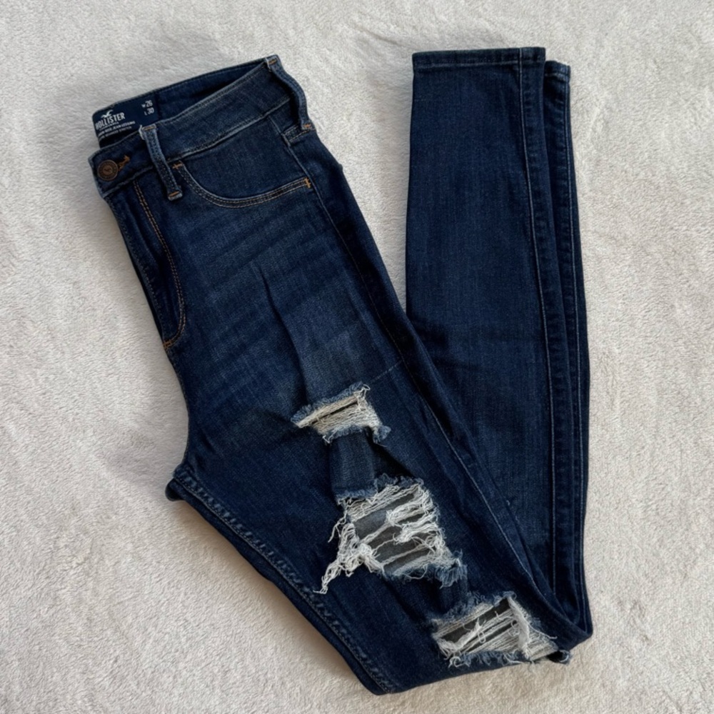 Distressed Dark Blue Women Jeans